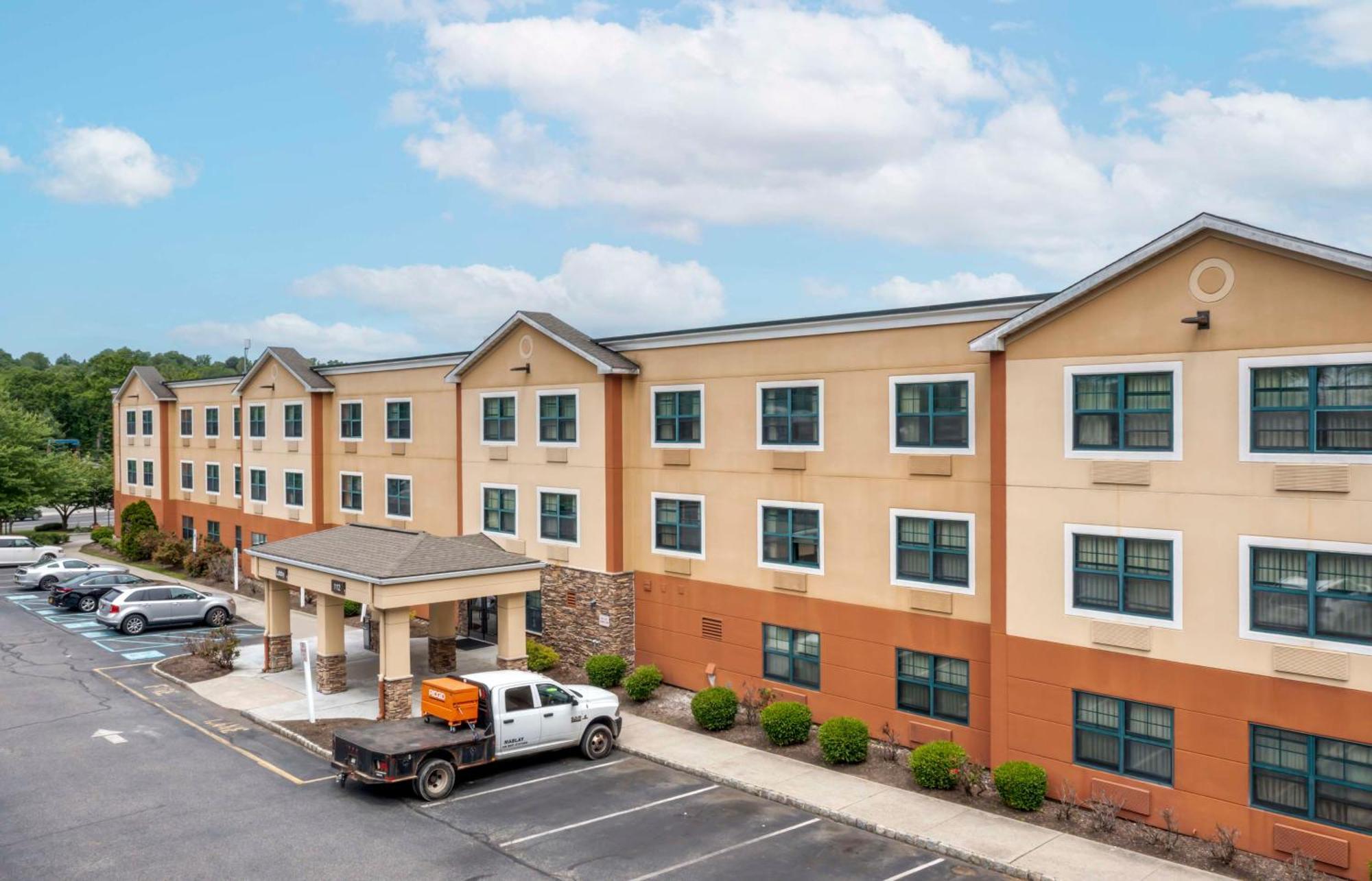 Extended Stay America Suites - Ramsey - Upper Saddle River Exterior photo